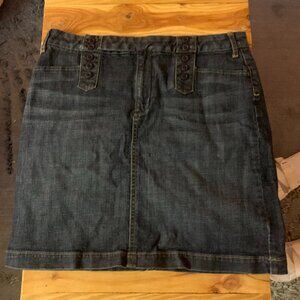Banana Republic Denim Skirt. Sz 8